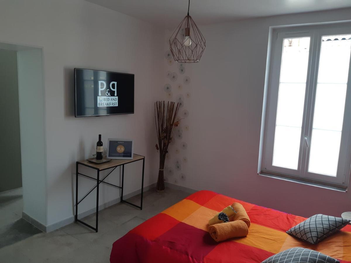 Bed And Breakfast P&P Nimes-Centre Экстерьер фото